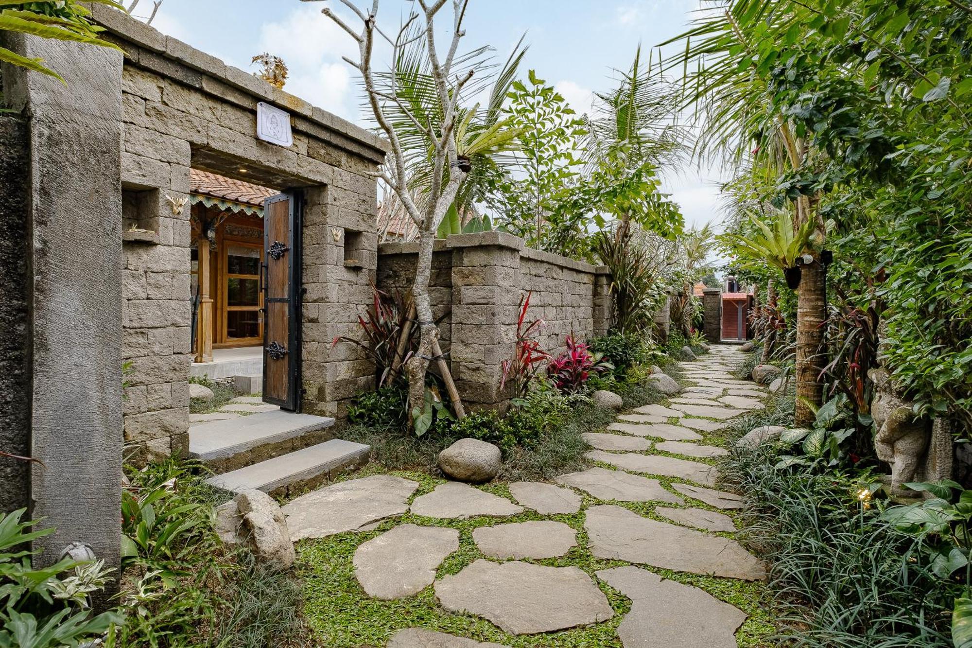 Uddhara Ubud Villa Kültér fotó